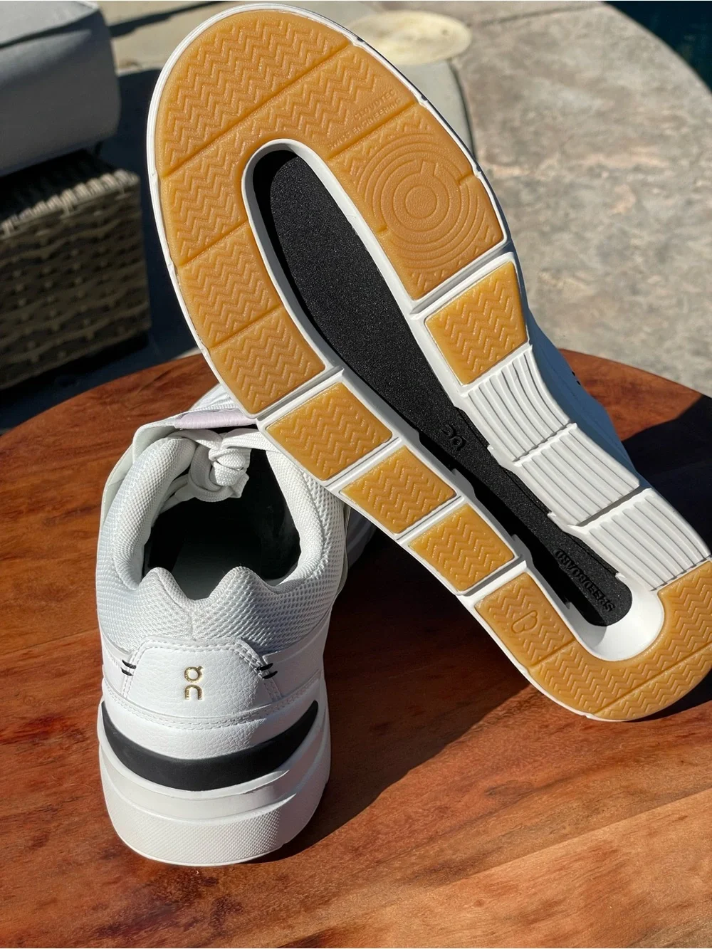 On Running CloudTec Women’s White Leather Sneakers NWOB | Size 10.5 - Picture 5 of 7